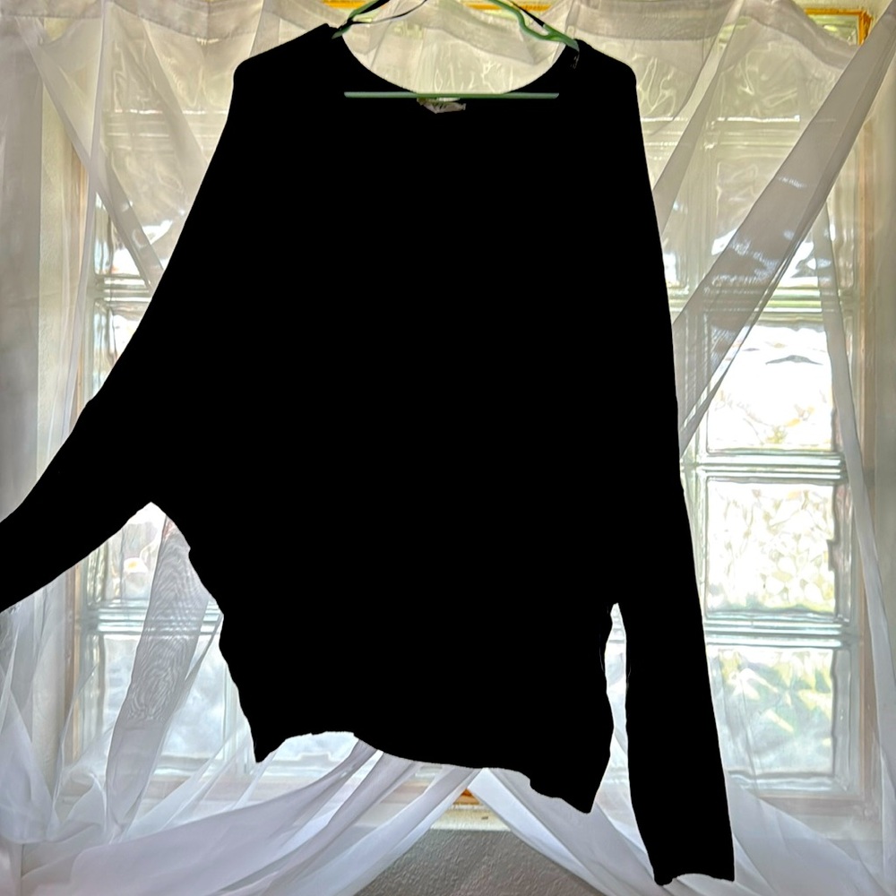 Black long sleeved top